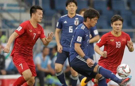 Hạ gục Văn Lâm trên chấm phạt đền, tuyển Nhật Bản lần thứ 9 có mặt ở bán kết Asian Cup 