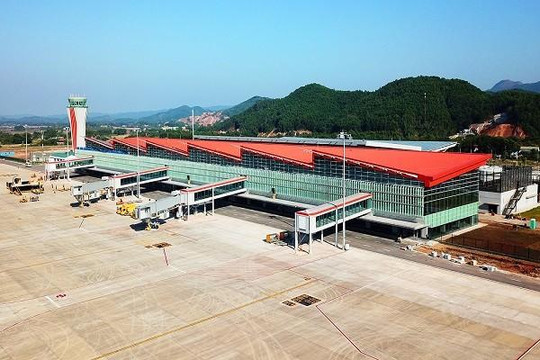 Bộ trưởng Nguyễn Văn Thể : Sân bay Vân Đồn là mô hình đáng được nhân rộng