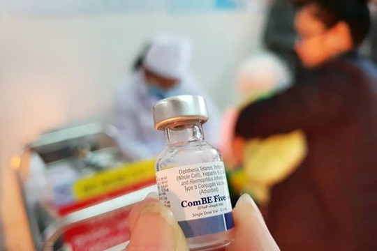 Bộ Y tế lên tiếng khi nhiều trẻ bị sốc sau khi tiêm vắc xin ở Hải Phòng