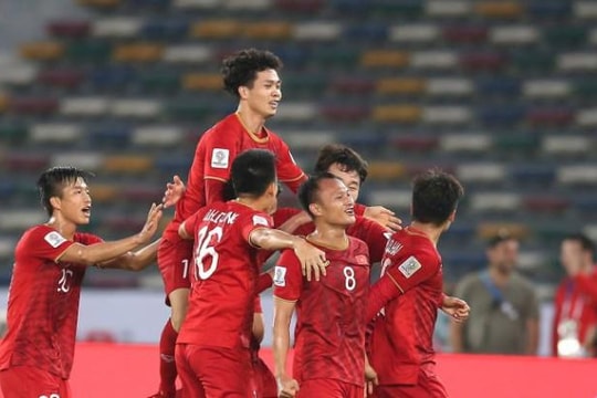 FIFA khen ngợi bóng đá Việt Nam tiến bộ bậc nhất ở Asian Cup