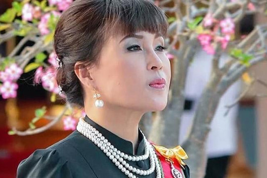 Chị vua Thái Lan tranh chức thủ tướng, thách đố tướng đảo chính 