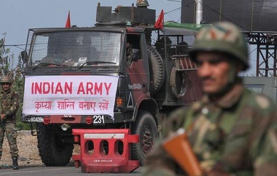  Ấn Độ tiêu diệt kẻ chủ mưu vụ đánh bom liều chết ở Kashmir
