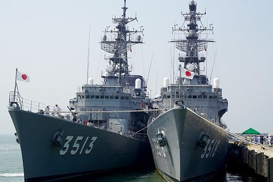 Hai tàu khu trục Nhật Bản thăm Đà Nẵng