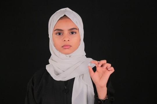 Nhà hoạt động nhân quyền 17 tuổi người Yemen Nada Al-Ahdal được đề cử ‘Giải thưởng Nobel nhi đồng’