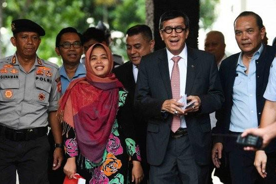 Báo chí Indonesia khó hiểu khi Siti Ayesha được thả còn Đoàn Thị Hương thì không