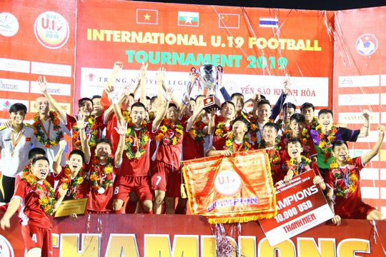 Vô địch U.19 Quốc tế, bóng đá trẻ Việt Nam khẳng định sức mạnh trước người Thái