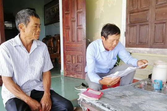 Hà Tĩnh: Cán bộ thôn bán cả lúa giống nhà nước cấp cho dân