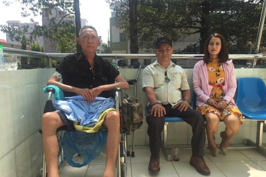 Đại Nghĩa cùng nhiều nghệ sĩ kêu gọi giúp đỡ diễn viên Lê Bình bị liệt hai chân, đã lo hậu sự vì di chứng ung thư
