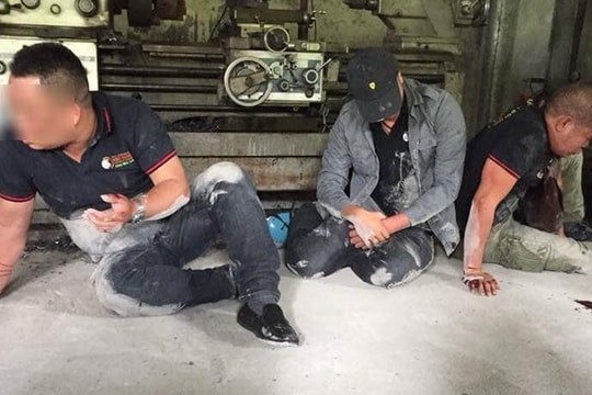 Dân chuyên nghiệp về Quảng Ninh đòi nợ bị đánh nhừ tử, mời đám cưới bị chặn Facebook