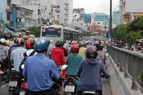 Bị tấn công giữa Sài Gòn, nhiều người phải điều trị dự phòng phơi nhiễm HIV 