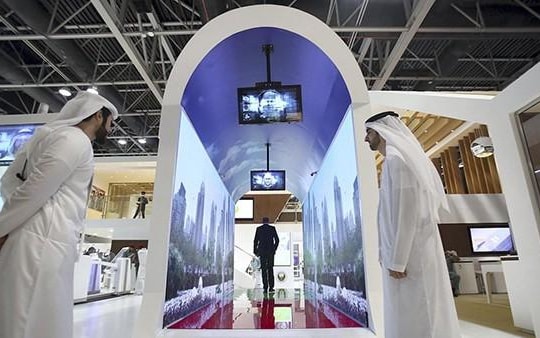 Công nghệ xuất, nhập cảnh tại Dubai trong 15 giây
