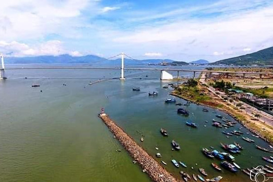 Đà Nẵng yêu cầu dừng dự án lấn cửa sông Hàn