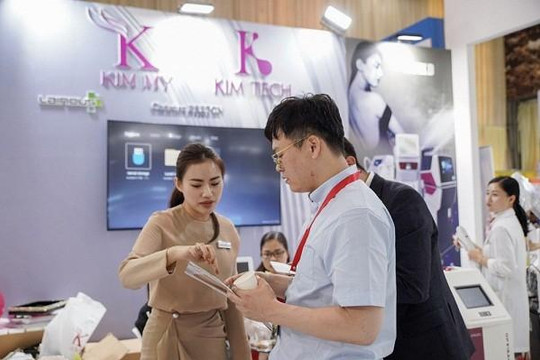 Kimmy Group chinh phục khách hàng quốc tế tại Triển lãm Y dược 2019