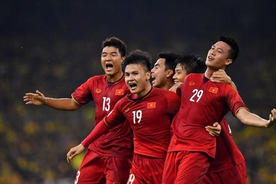 Tuyển Việt Nam bất ngờ đổi lịch đến Thái Lan đá King's Cup 2019