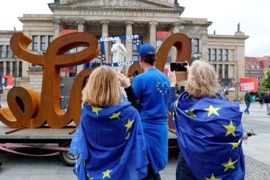 Bầu cử Nghị viện châu Âu: Phe cực hữu giành thêm ghế