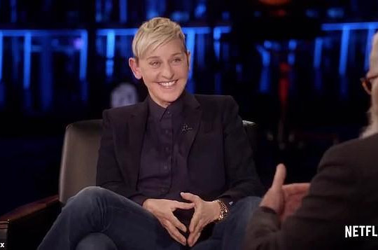 Ellen DeGeneres: 'Tôi từng bị cha dượng lạm dụng tình dục vào năm 15 tuổi'