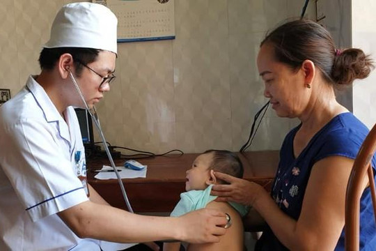 Lào Cai: Bé 3 tháng tuổi tử vong sau khi tiêm vắc xin '5 trong 1' ComBe Five