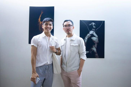 Chàng trai Việt tổ chức triển lãm ảnh LGBT giữa lòng New York