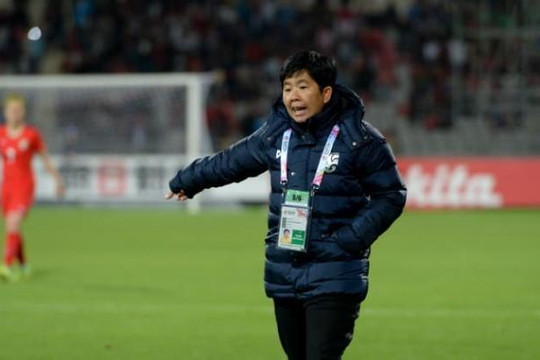 Thêm trận thua cay đắng tại World Cup nữ, lãnh đạo tuyển Thái Lan tuyên bố từ chức