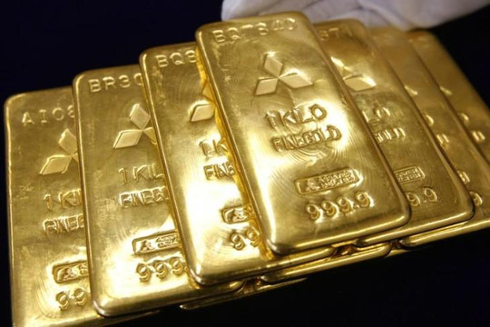 Những lý do khiến giá vàng thế giới tăng mạnh, vượt mốc cao nhất 6 năm qua