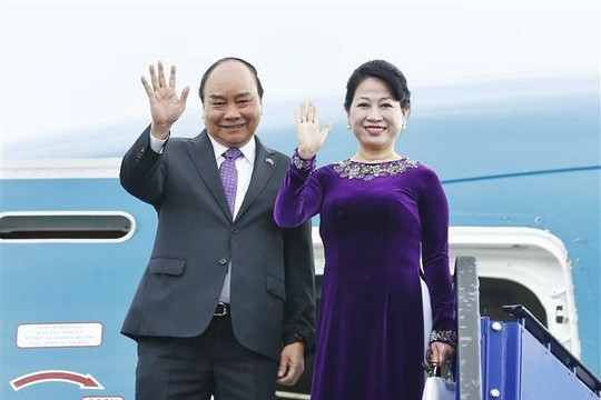 Thủ tướng Nguyễn Xuân Phúc lên đường dự Hội nghị cấp cao ASEAN