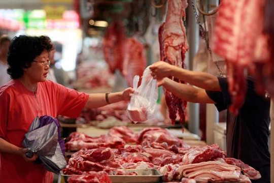 Trung Quốc nhập khẩu thịt lợn tăng kỷ lục vì dịch tả lợn châu Phi
