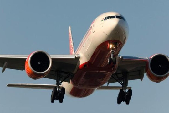 Máy bay chở khách Ấn Độ phải hạ cánh khẩn cấp vì bị đe dọa đánh bom