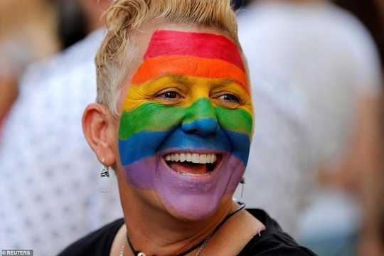 New York tưng bừng sự kiện diễu hành tự hào LGBT lớn nhất thế giới