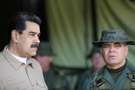 Tổng thống Maduro vẫn để ông Lopez làm Bộ trưởng Quốc phòng Venezuela