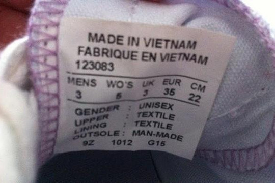 Cấp bách hoàn thiện pháp lý hàng gắn mác 'Made in Vietnam'