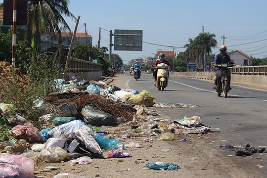 Quảng Ngãi: Dự án xử lý  ì ạch, rác 'ùn ứ' nhiều nơi
