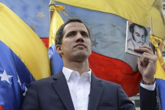 Mỹ chuyển tiền viện trợ nhân đạo sang cho phe đối lập Venezuela
