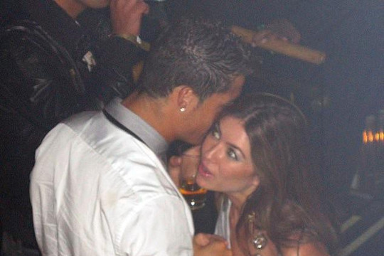 Ronaldo thoát án hiếp dâm 