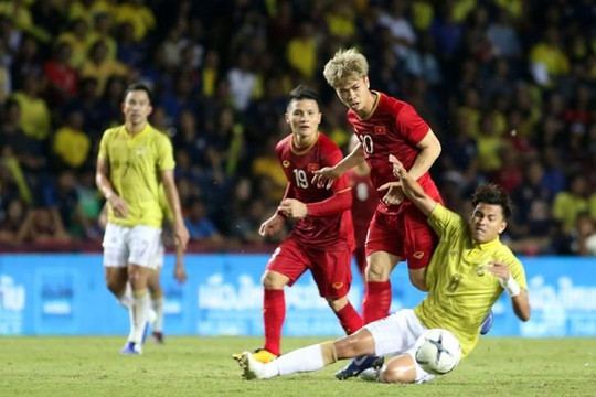 V.League phải nhường World Cup, tuyển Việt Nam có 10 ngày chuẩn bị đấu Thái Lan 