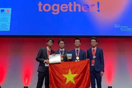 Lần đầu tiên Việt Nam giành được 2 HCV Olympic hóa học quốc tế