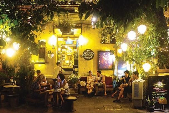 Hội An lên tiếng vụ 'quán cà phê đuổi khách Việt'