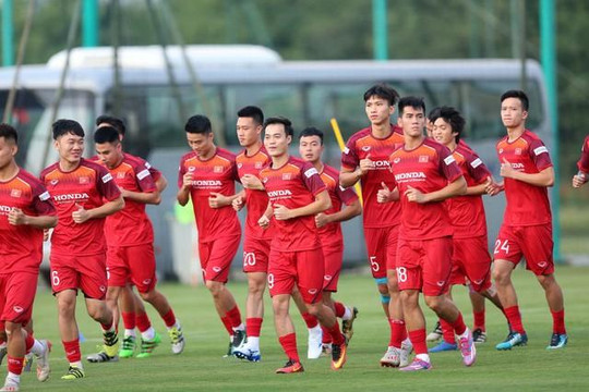 V.League nhượng bộ, Việt Nam có gần 20 ngày chuẩn bị đấu Malaysia, Indonesia ở VL World Cup