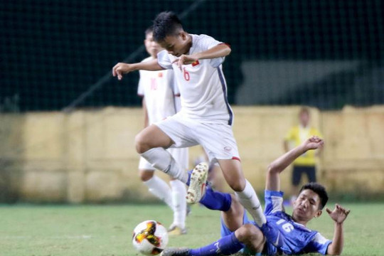 Thắng đậm Mông Cổ 7-0, Việt Nam duy trì vị trí dẫn đầu bảng H