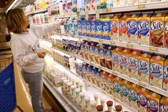 Bộ Tài chính đề xuất chưa xem xét giảm thuế nhập khẩu sữa