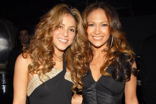 Jennifer Lopez và Shakira đồng biểu diễn tại SuperBowl Half-time Show 2020