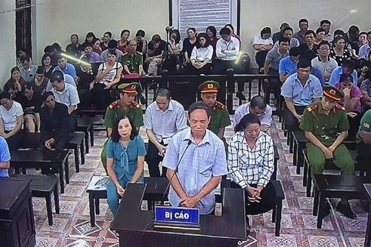 Gian lận thi cử tại Hà Giang: Giúp đỡ để ‘tạo phúc’