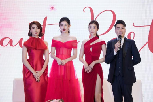 Hoa hậu Đỗ Mỹ Linh, Á hậu Huyền My, Tường San cùng diện váy đỏ rực đầy thu hút