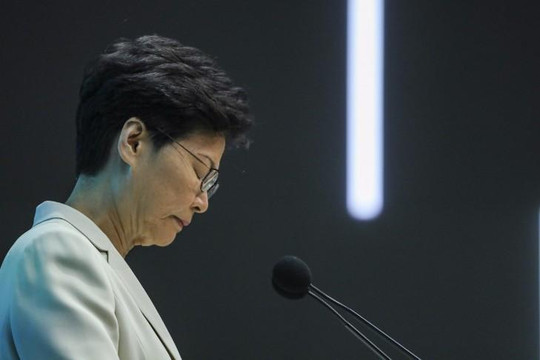 Trung Quốc lên kế hoạch thay trưởng đặc khu Hồng Kông