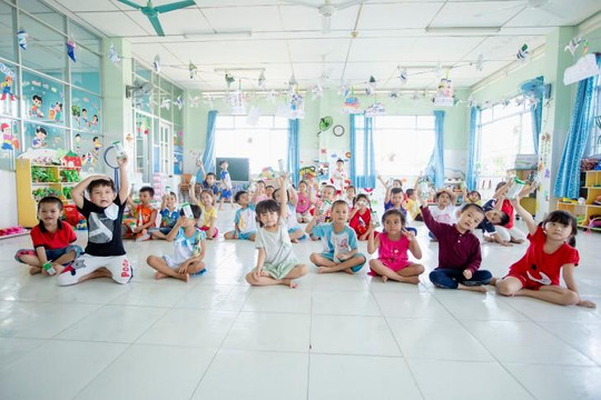 Chương trình sữa học đường chính thức đến với học sinh tỉnh Vĩnh Long
