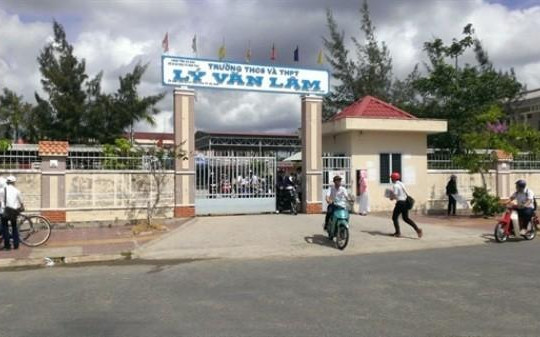 Cà Mau: Cô giáo vay tiền, nhiều đồng nghiệp cùng trường bị ‘khủng bố’