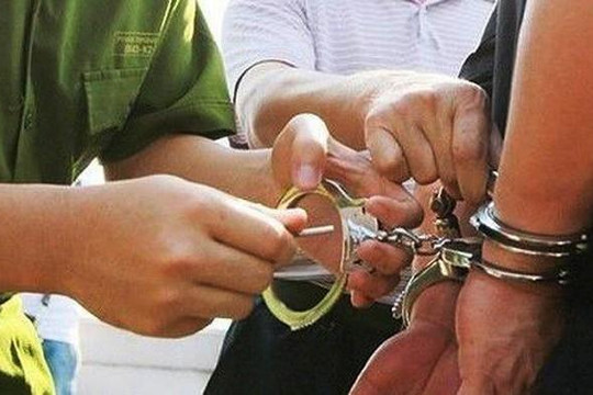 Phú Yên: Bắt giam 2 cán bộ Sở Nội vụ liên quan vụ lộ đề thi công chức