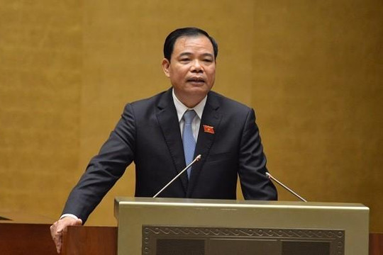 Bộ trưởng Nguyễn Xuân Cường giải trình về 55 chiếc tàu đóng mới nằm bờ
