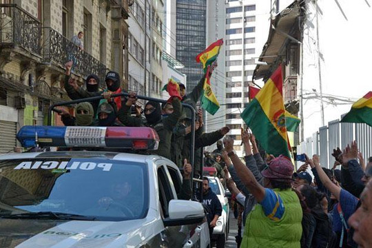 Cảnh sát Bolivia phủ nhận việc ra lệnh bắt giữ Tổng thống Morales