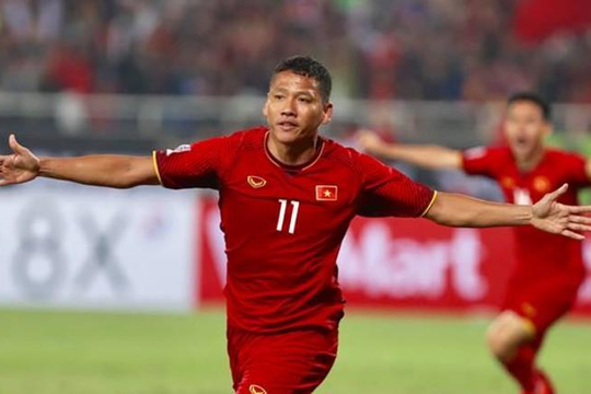 Tiền đạo Anh Đức xin rút khỏi tuyển Việt Nam sau trận đấu với Thái Lan 