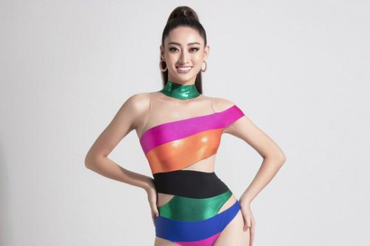 Hoa hậu Lương Thùy Linh tung bộ ảnh bikini nóng bỏng sau khi vào top 10 Model Miss World 2019 